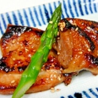 鶏もも肉の大蒜醤油漬け焼き